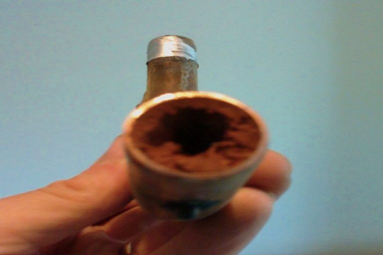 Peteklerden Çamur Nasıl Temizlenir